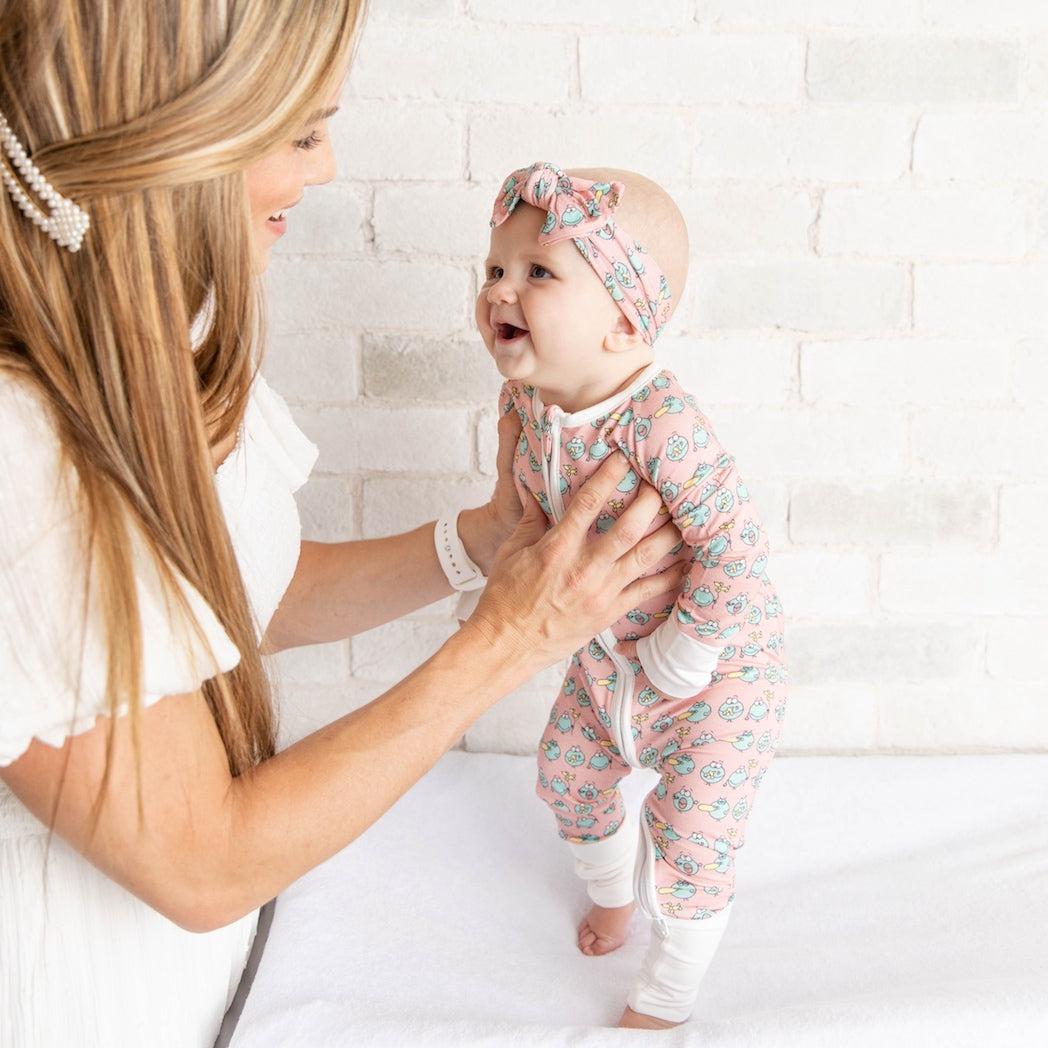 • Huff and Puff Balloons • Bamboo Baby Onesie - Tegan & Ollie 